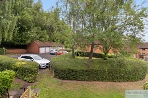 Photo 11- click for photo gallery